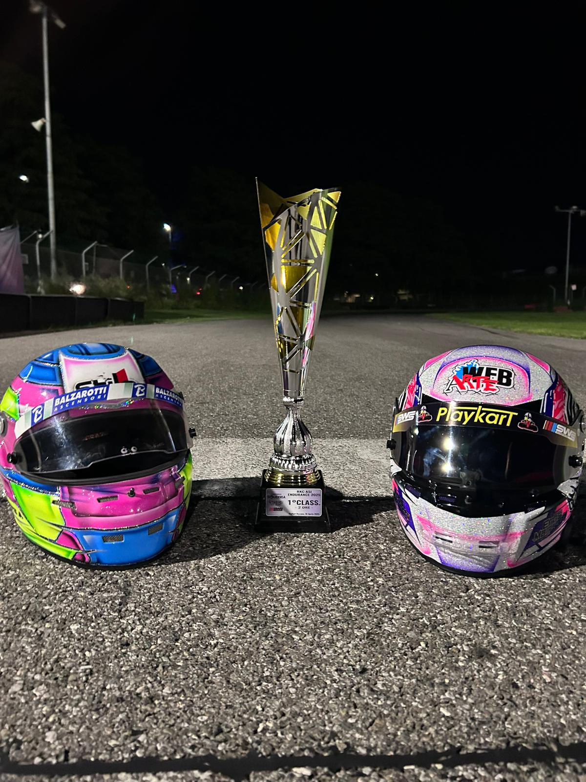 Competitività nel karting rental - sorpasso durante campionato go-kart PRIME Racing